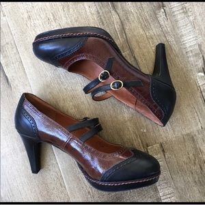 Schuler and Sons Philadelphia Oxford Pumps